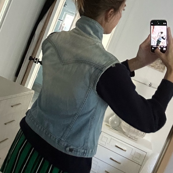 Earl Jeans faded sleeveless denim jacket vintage 1999-2004 - Picture 6 of 8